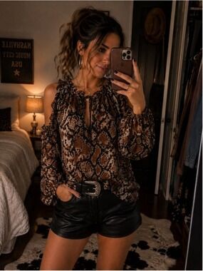 State Snake Print Cold Shoulder Ruffle Blouse XS Boutique Glam Top